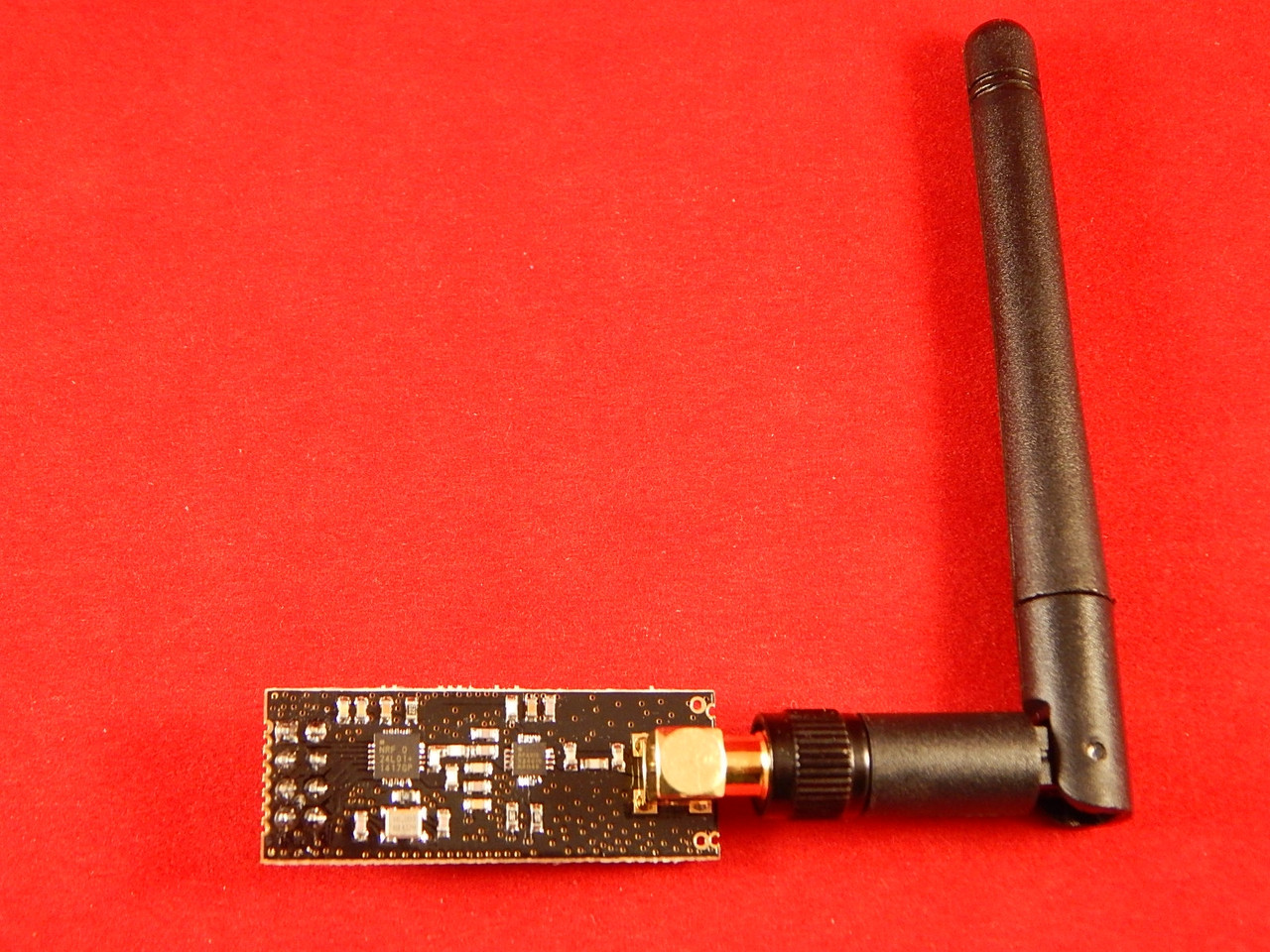 Модуль 2.4G NRF24L01P+PA+LNA (с антенной)