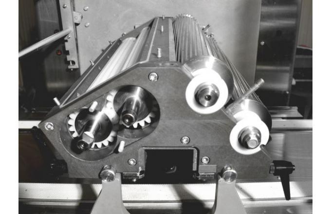 Двухбункерная тестоотсадочная машина «Вектор-220»