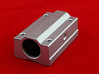 Линейный подшипник в корпусе SCS12LUU, Ø12 мм