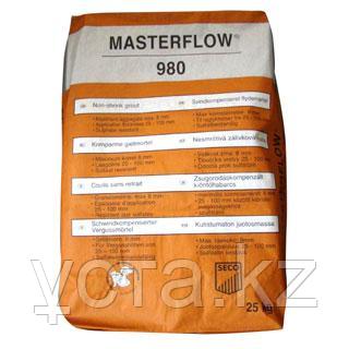 Безусадочная быстротвердеющая сухая бетонная смесь наливного типа MasterFlow 980 (Emaco S33)