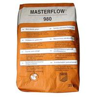 Безусадочная быстротвердеющая сухая бетонная смесь наливного типа MasterFlow 980 (Emaco S33)