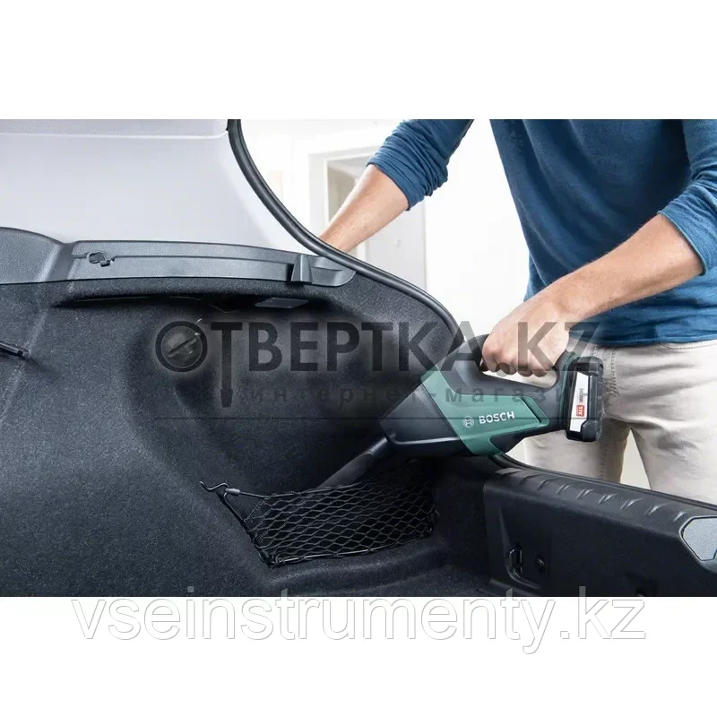 Аккумуляторный ручной пылесос Bosch UniversalVac 18 06033B9101