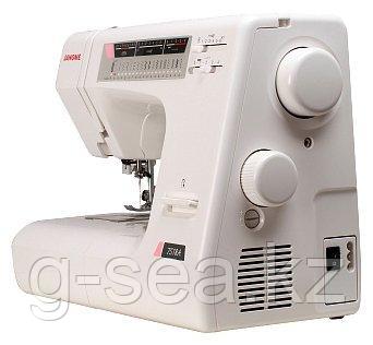 Швейная машинка Janome 7518A
