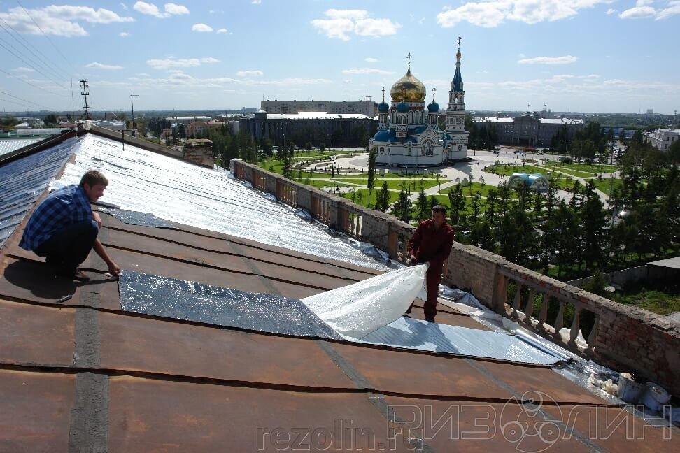 Самоклеющийся битумно-полимерный кровельный материал Ризолин