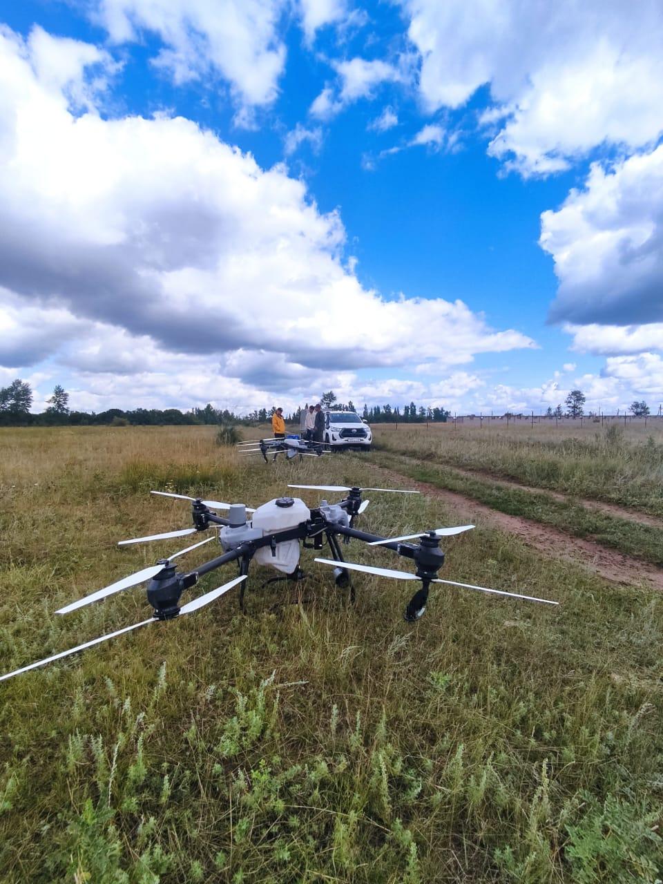 Химическая обработка полей агродронами DJI (предпосевная обработка)
