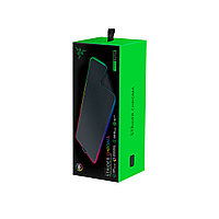 Коврик Razer Strider Chroma (RZ02-04490100-R3M1) черный1