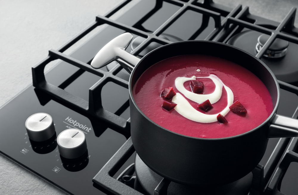 Газовая варочная поверхность Hotpoint-Ariston HAGS 61F BK
