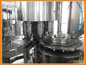 Автомат линия розлива газ. минводы 0,5 л, 1,0 л, 1,5л, 2000 бут/час