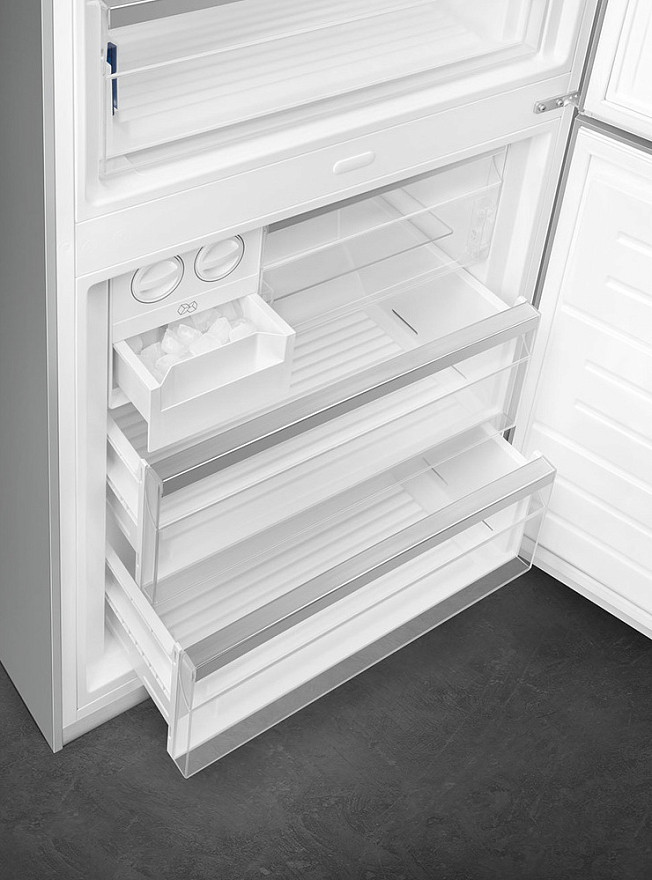Холодильник Smeg FA3905RX5