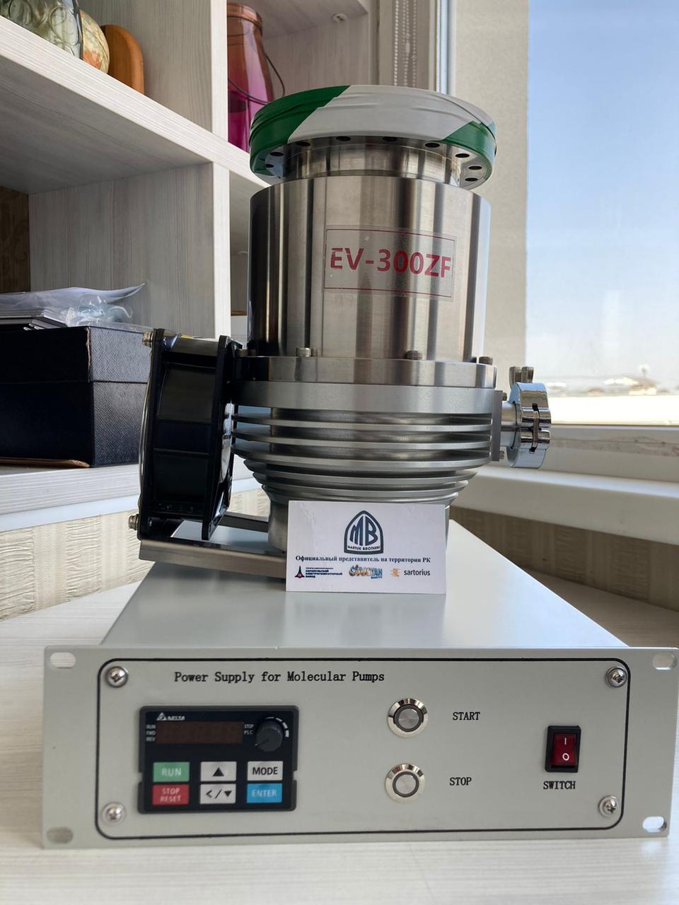 Турбомолекулярный насос EV-650ZF