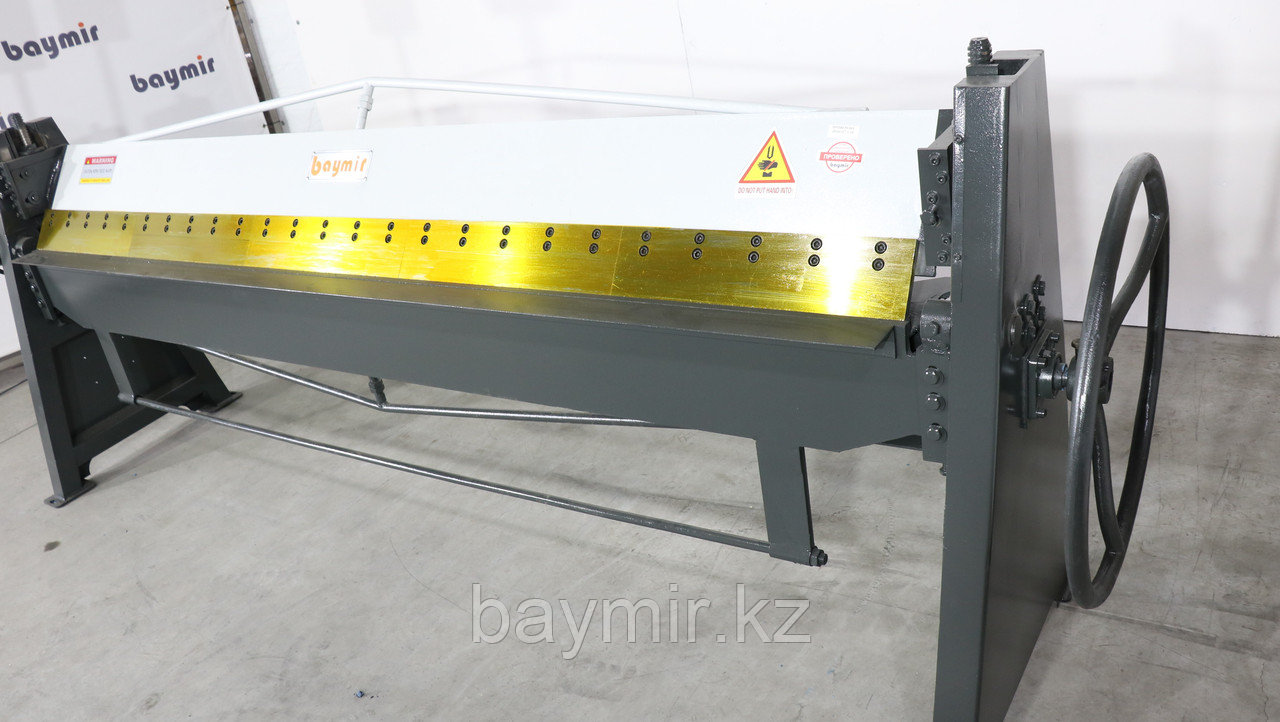 Листогибочный станок WS-1.5x2500 ручной