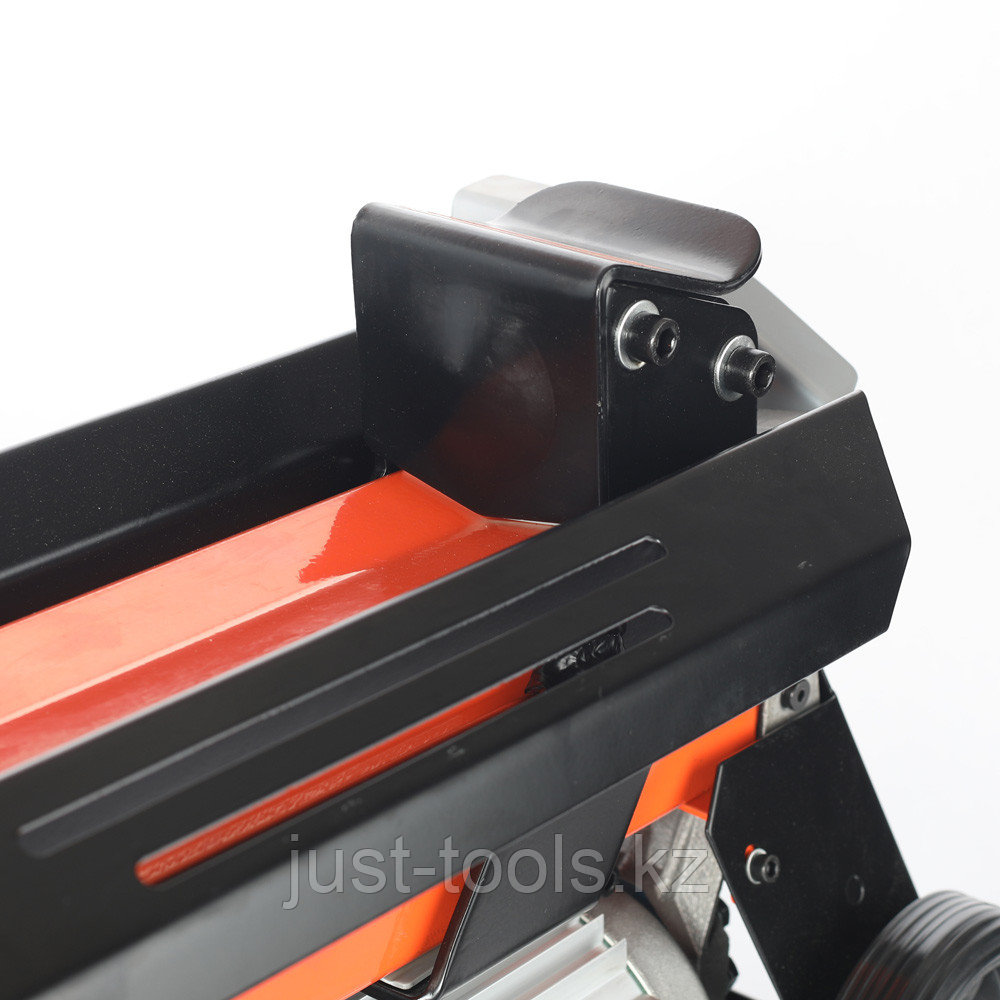 PATRIOT Дровокол электрический PATRIOT CE 5215, 1.5кВт, 4тонны, длина макс 52 см, диаметр макс 25см, вес 41,5