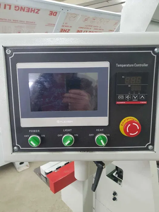 Кромко-закаточный станок с прифуговкой Minimaxme MD 515-5Y
