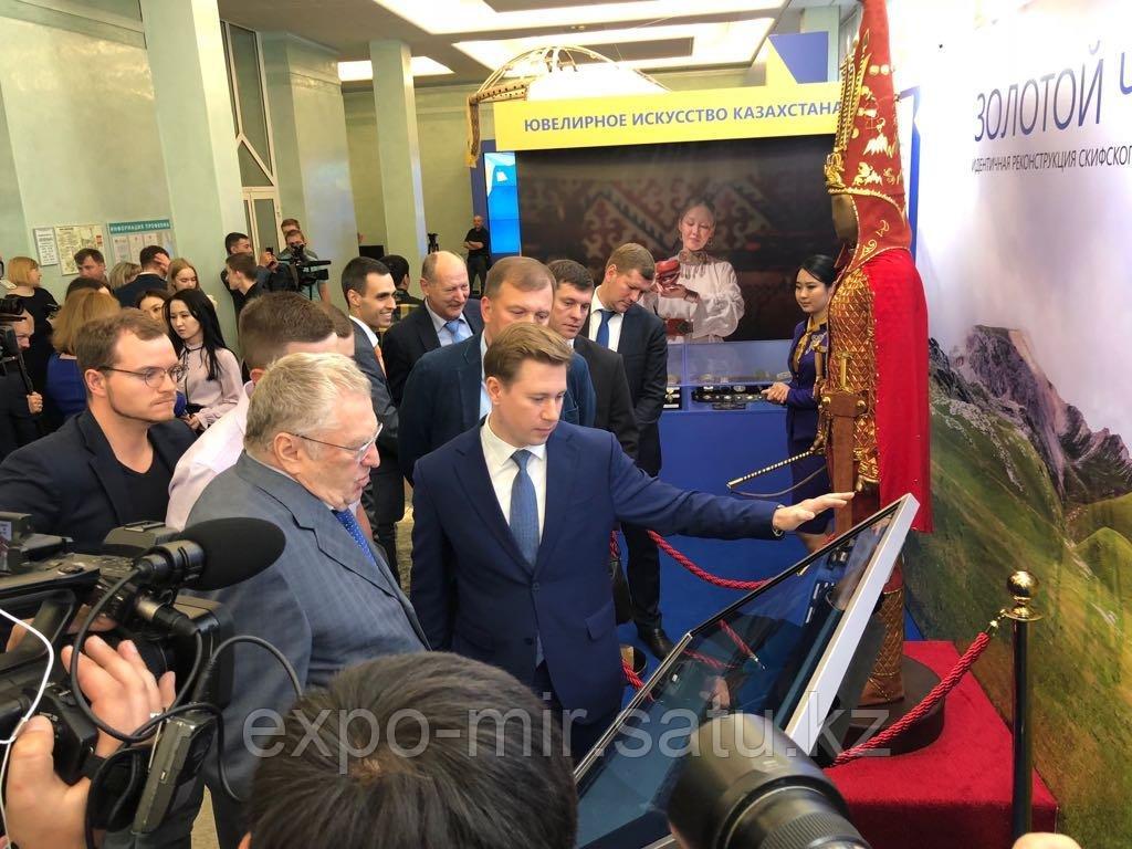 Информационный киоск (тачскрин) в аренду