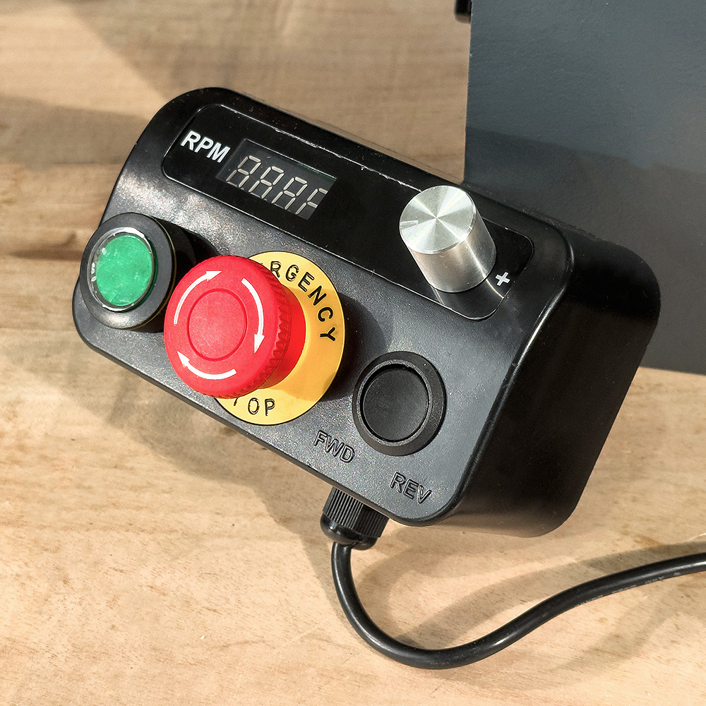 Токарный станок по дереву PROMA DSL-410/300V