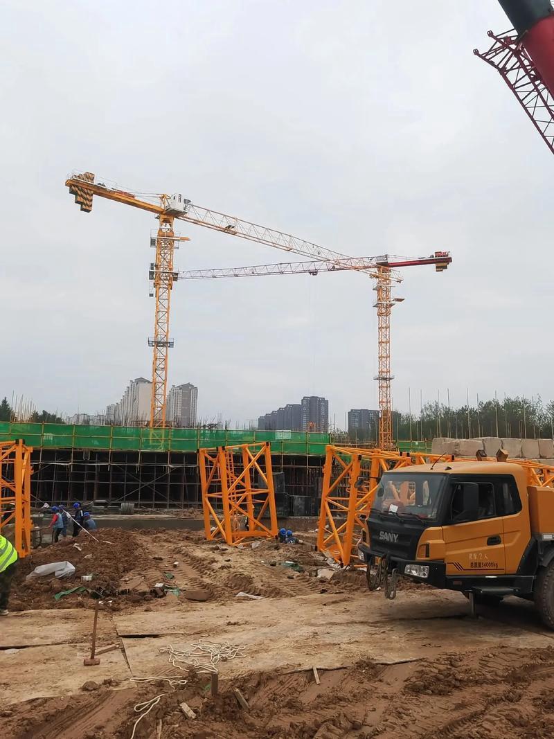 Башенный кран XCMG XGT6515-8