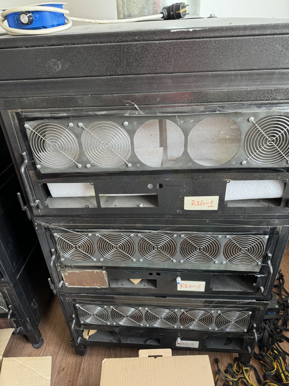 РИГ, Корпус, Для майнинга видеокарт (videocard Mining Rig)