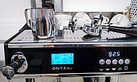 Автоматическая рожковая кофемашина Onyx Pro 3GR, 3 группы1