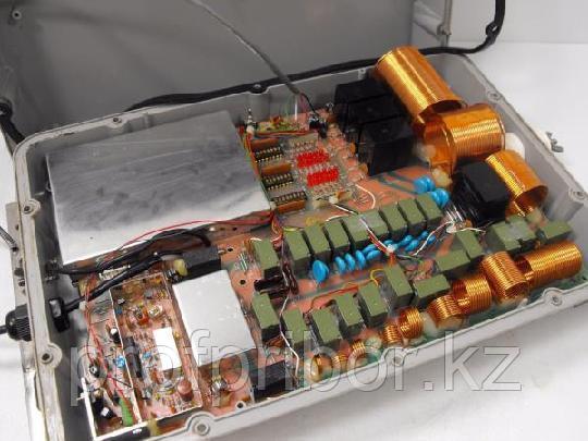 Тюнер Icom AT-140