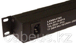 Блок силовых розеток Lanmaster, горизонтальный, неуправляемый, Shuko х 8, вход IEC 320 C14, 19", 1U, 44х485х46