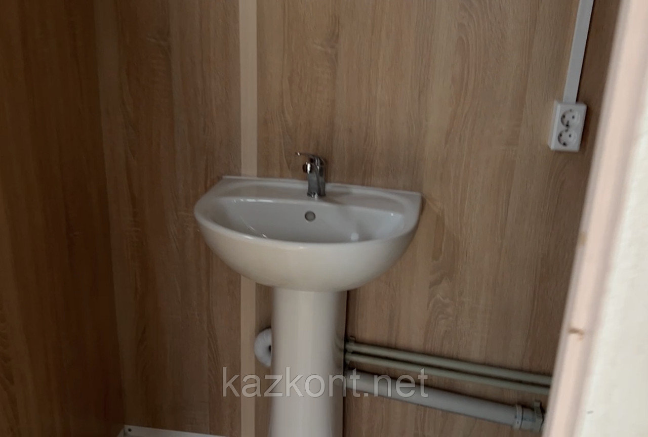 Вагончик для жилья с санузлом