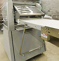 Тестораскаточная машина DM 520A ( мотор из желтого метала медь)1