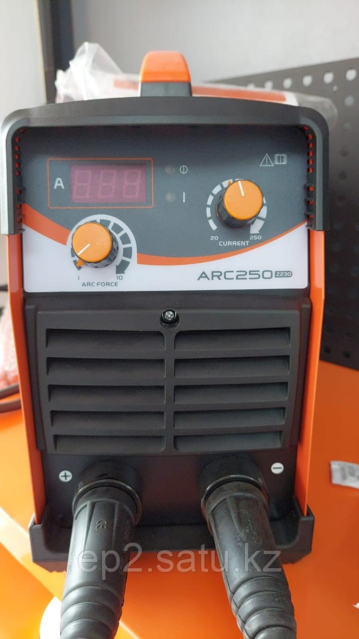 Сварочный аппарат ARC250 Z230