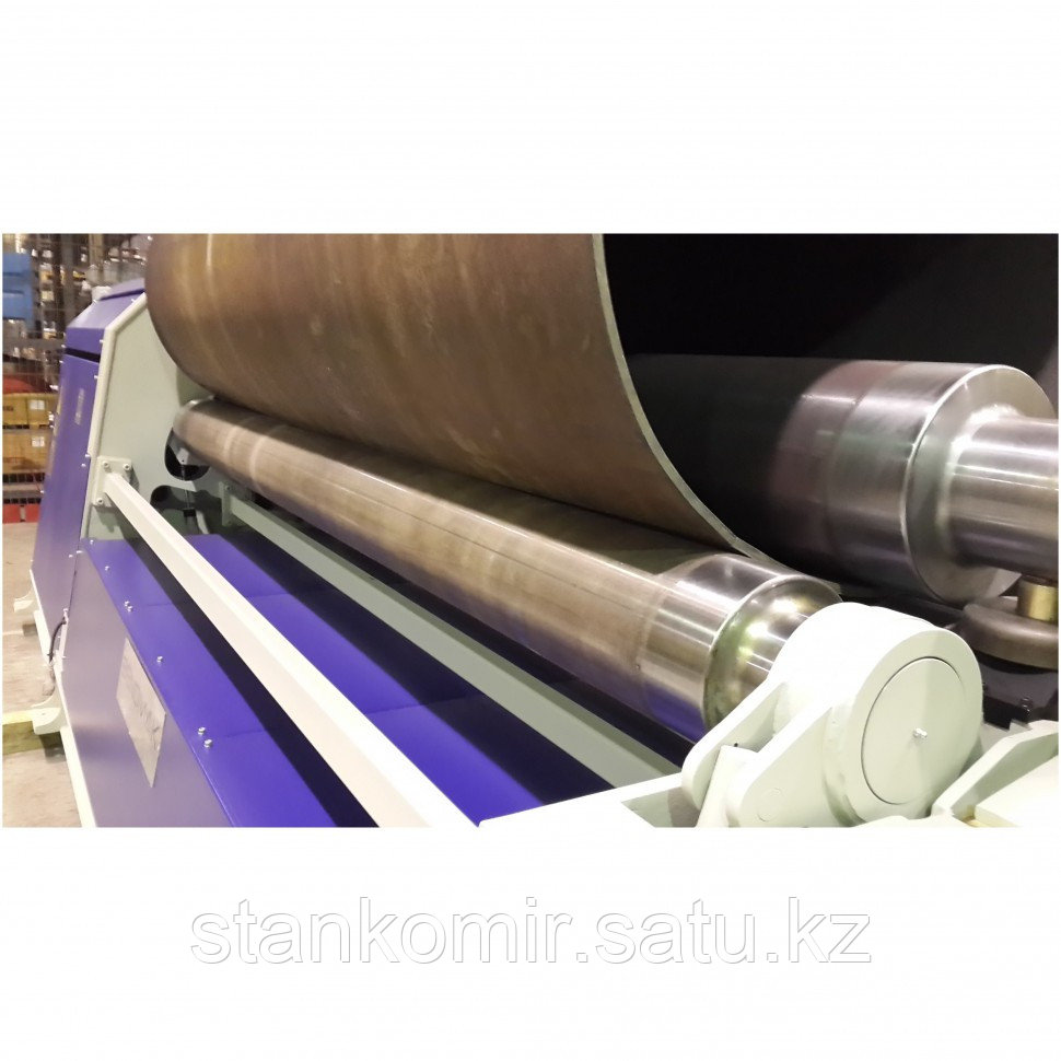 Четырёхвалковые гидравлические вальцы Bendmak CY4R-HHS 210-30/6.0