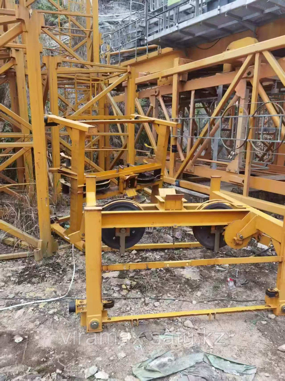 Башенный кран, свободностоящий б/у башенный кран zoomlion, 16 тонн
