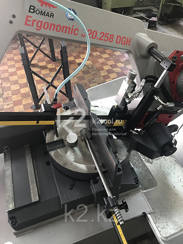 Полуавтоматический ленточнопильный станок Bomar Ergonomic 320.258 DGH