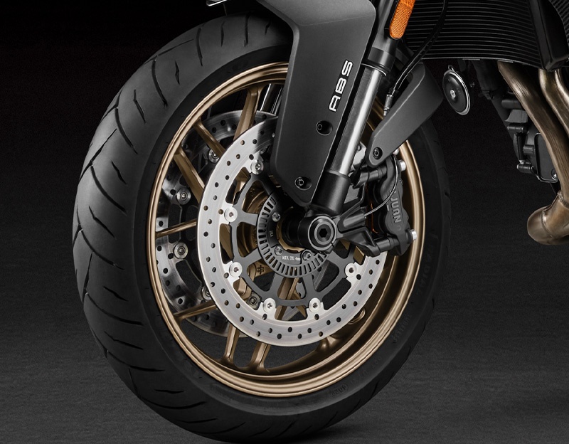 Мотоцикл CF Moto 800NK ABS черный