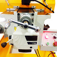 Фрезерный станок с УЦИ FHX-55PD2