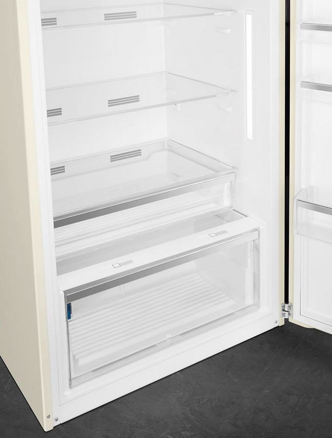 Холодильник Smeg FAB50LCR5