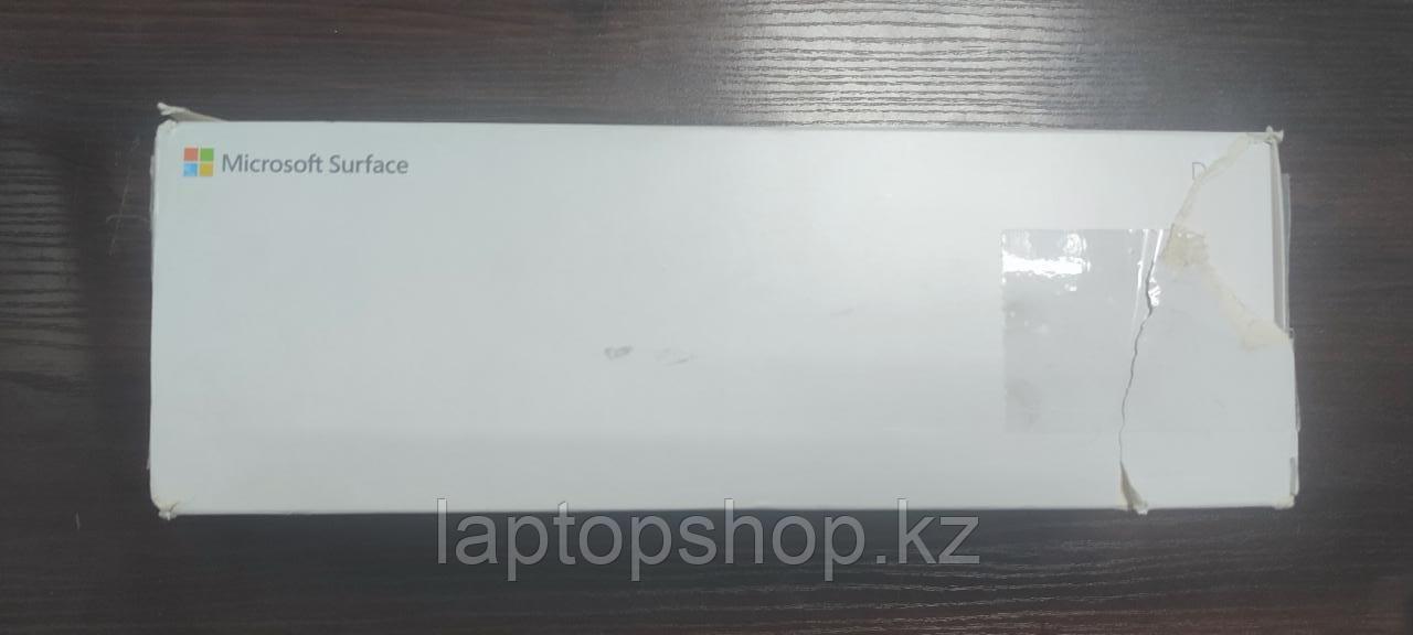 Microsoft Surface Dock 2 (поврежденная упаковка)