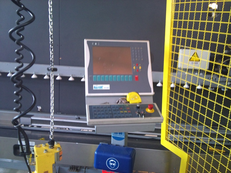 Стеклопакетное производство Lisec 2006 года.