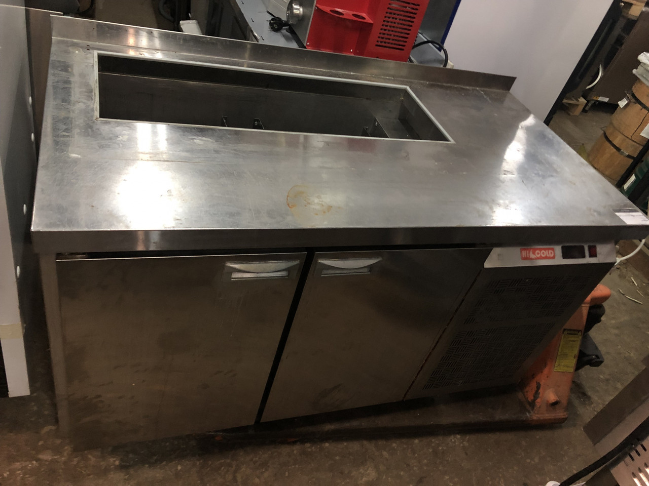 Стол для салатов HICOLD SL1-11GN (1/3) с крышкой