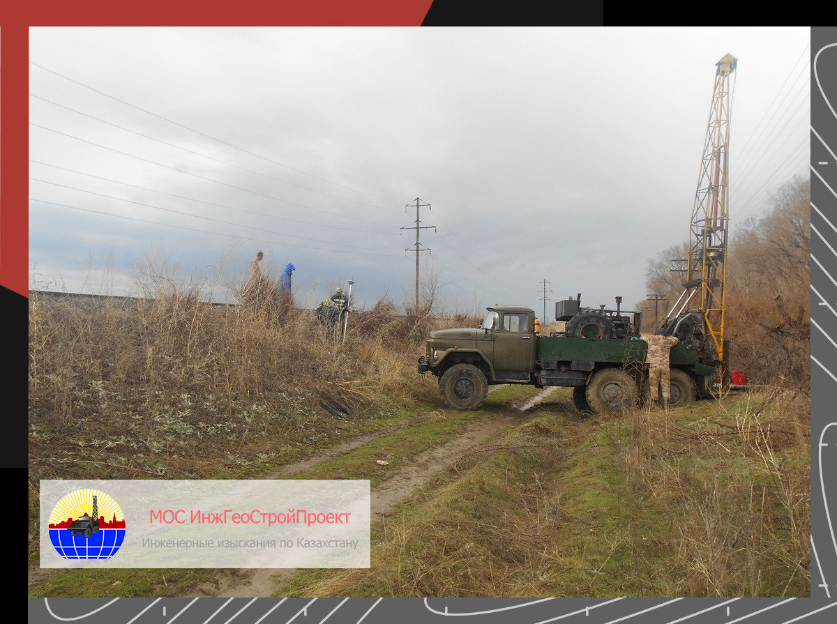 Бурение под столбы диаметром 750 мм