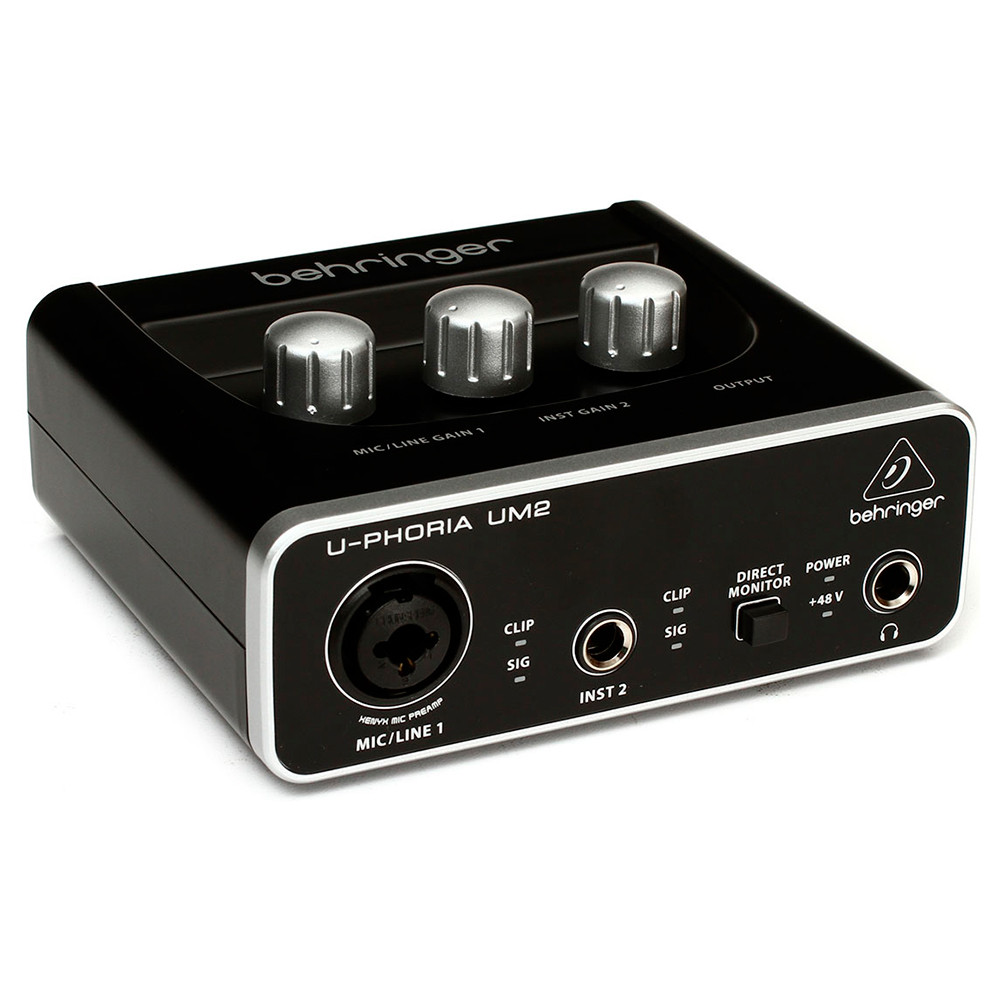 Внешняя студийная звуковая карта Behringer UM2