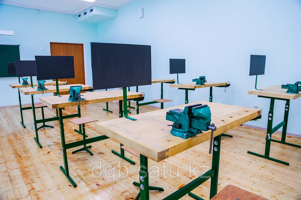Предметные кабинеты под ключ