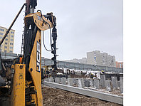 Ямобур - Буроям на базе экскаватора погрузчика JCB Услуги/Аренда