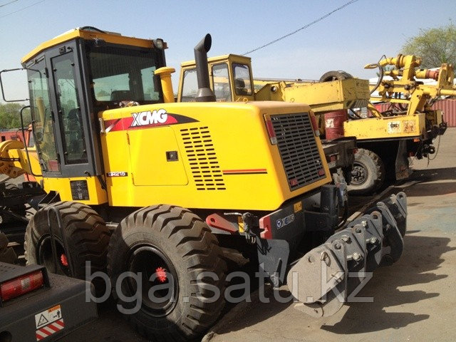 АВТОГРЕЙДЕР XCMG GR215