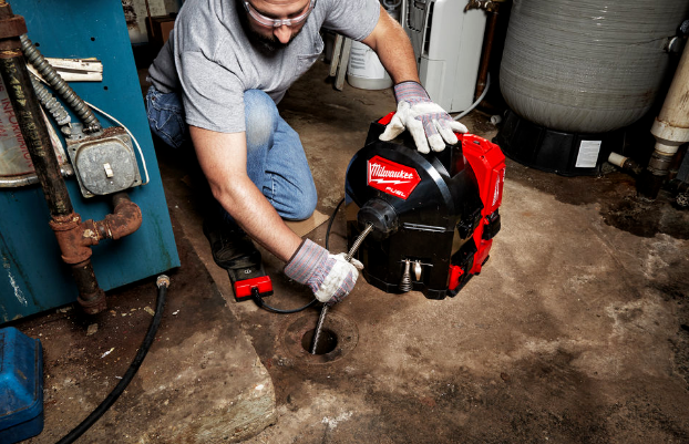 АККУМУЛЯТОРНАЯ РАНЦЕВАЯ ПРОЧИСТНАЯ МАШИНА MILWAUKEE M18 FUEL FFSDC16-502
