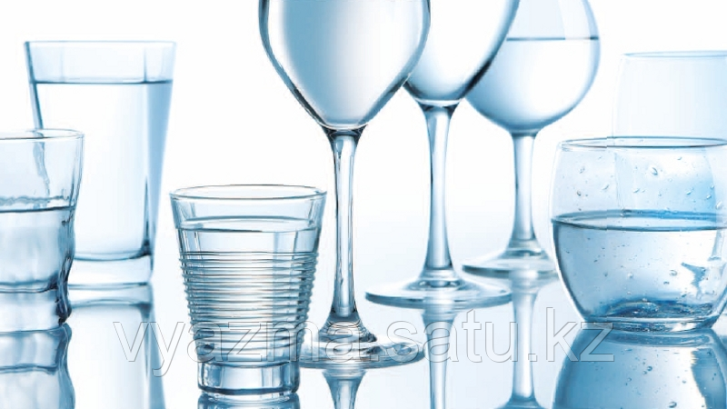 Посуда из фарфора Arcoroc, Франция