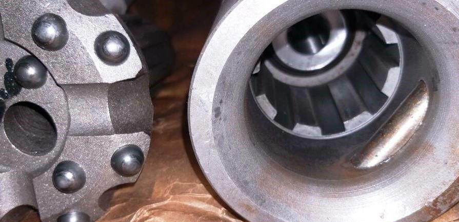 Погружной пневмоударник П 110 удар 3,2 усиленный, ребристый