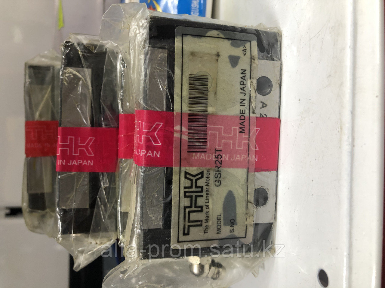 Линейный направляющий подшипник каретка THK GSR25