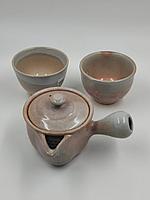 Чайник с ручкой, чашки, японская керамика