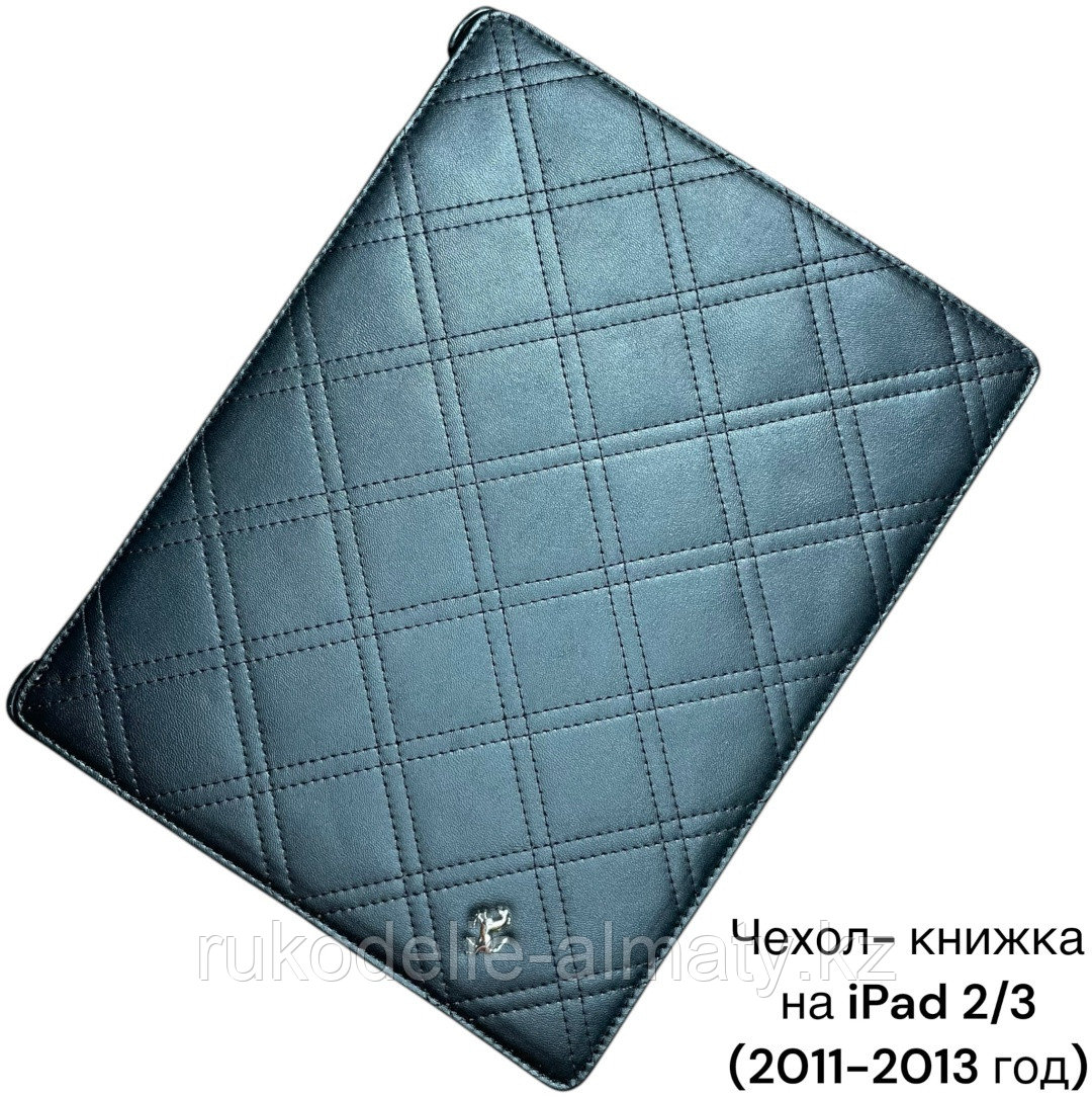 Чехол Ferrari для Apple iPad (2011), iPad (2012) 9.7 дюйм черный