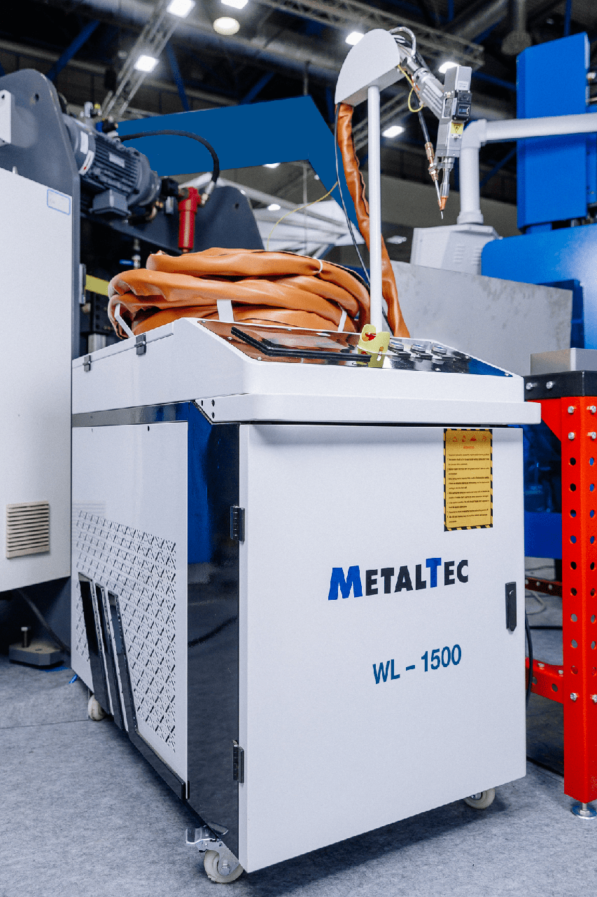 Оптоволоконная лазерная сварочная установка GlobalTechIndustries WL 1500