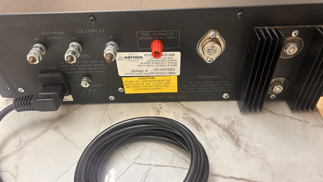 Блок питания трансформаторный Astron RM-35A-BB