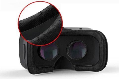 Комплект для виртуальной реальности 3D-очки с наушниками + bluetooth пульт VR Shinecon S-Max